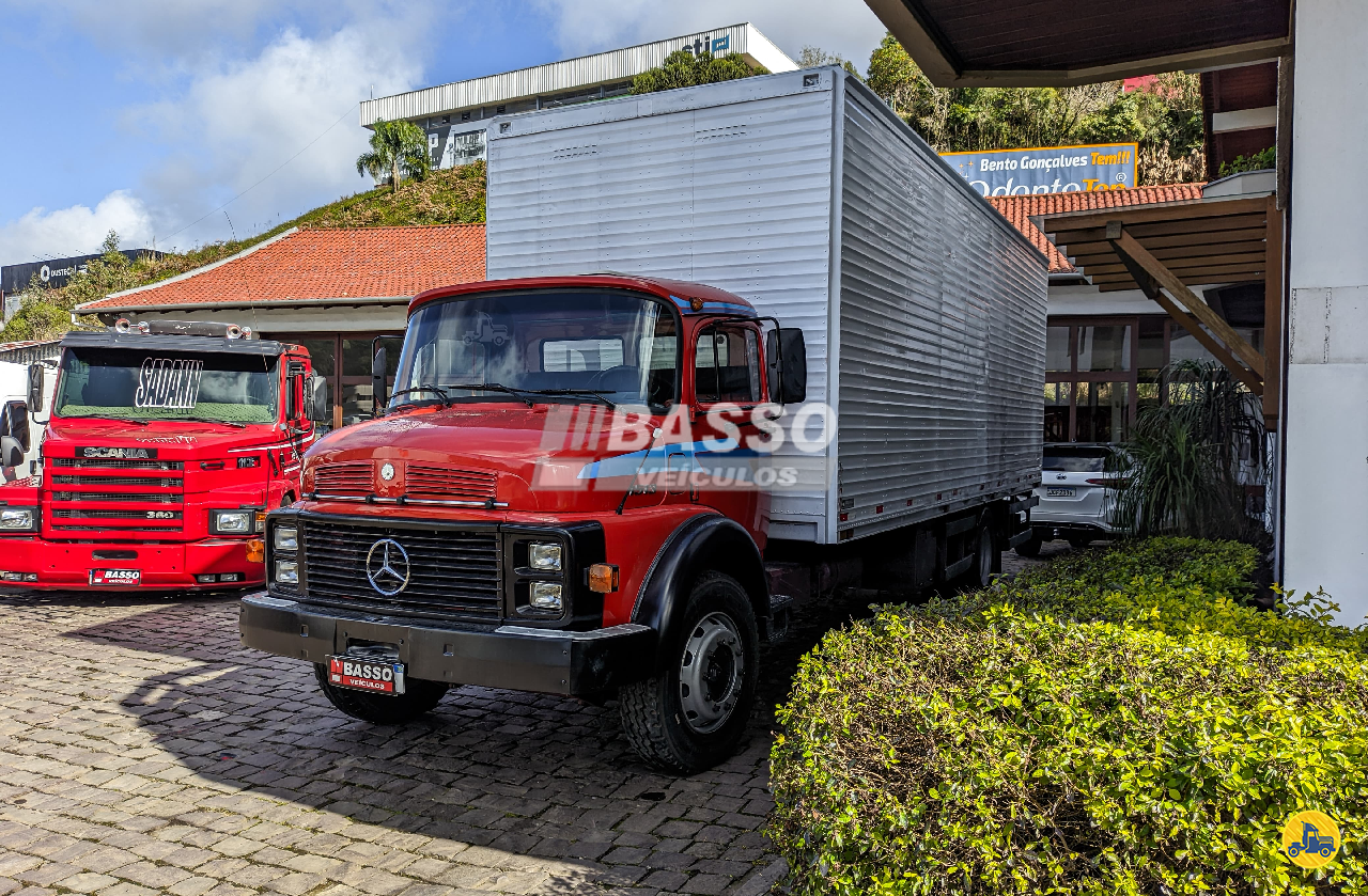 CAMINHAO MERCEDES-BENZ MB 1513 Baú Furgão Toco 4x2 Basso Veículos GARIBALDI RIO GRANDE DO SUL RS